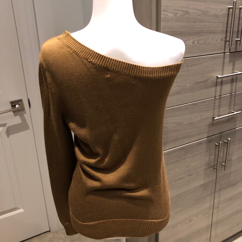 Blouse - Picture 2 of 2